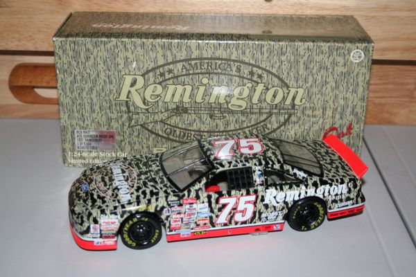 1997 Action 1/24 #75 Remington Arms Mossy Oak Camo Ford Thunderbird Rick Mast CWC