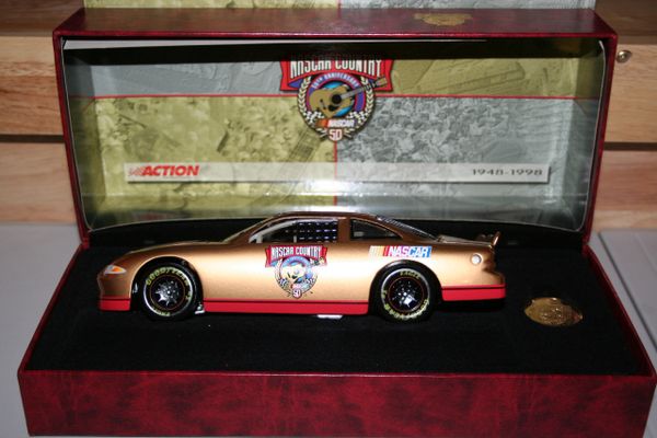 1998 Action 1/24 NASCAR 50th Anniversary "NASCAR Country" Gold Pontiac GP CWC