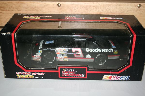 1992 RC 1/24 #3 GM Goodwrench Parts Chevy Lumina Dale Earnhardt CWC