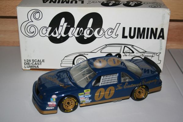 Early 90's Revell 1/24 #00 The Eastwood Company Chevy Lumina Promo CWC