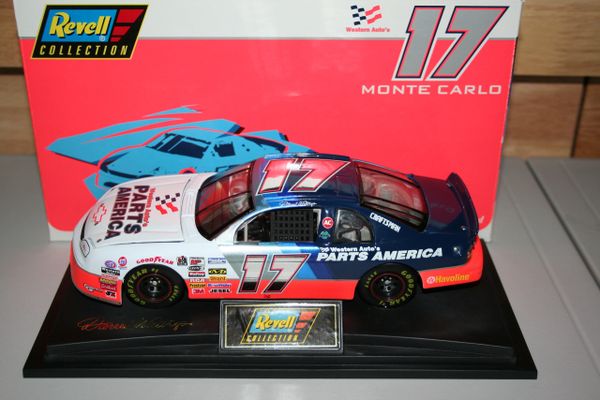 1996 Revell 1/24 #17 Western Auto Parts America Chevy MC Darrell Waltrip CWC