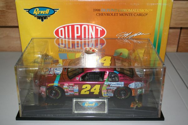 1998 Revell 1/24 #24 Dupont Automotive Chromalusion Chevy MC Jeff Gordon CWC