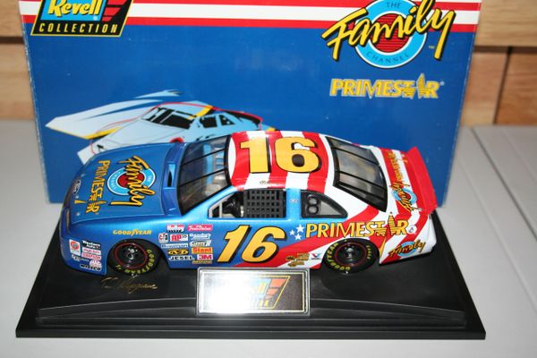 1996 Revell 1/24 #16 Family Channel Primestar Ford Tbird Ted Musgrave CWC