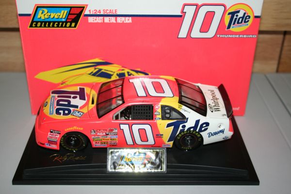 1996 Revell 1/24 #10 Tide Detergent "50th Anniversary" Ford Tbird Ricky Rudd CWC