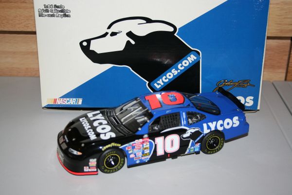2000 TCO 1/24 #10 Lycos.com Pontiac GP Johnny Benson CWC
