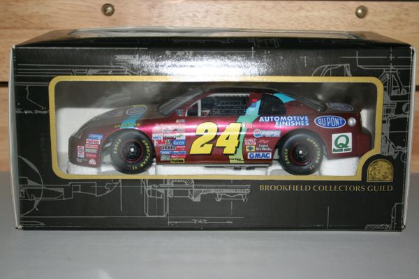 1998 BCG 1/25 #24 Dupont Chromalusion Chevy MC Jeff Gordon CWC