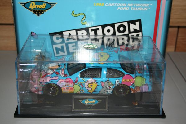 1998 Revell 1/24 #9 Cartoon Network "Happy Birthday NASCAR" Ford Taurus Lake Speed CWC