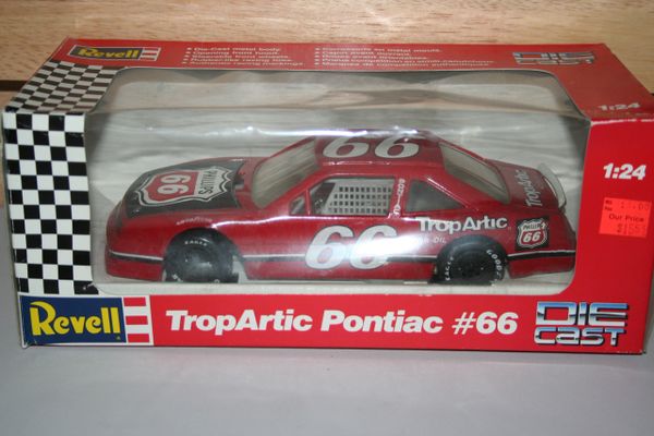 1991 Revell 1/24 #66 Phillips 66 Trop Artic Pontiac GP No Driver Listed CWC