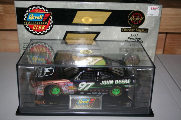 1997 Revell 1/24 #97 John Deere "160th Anniversary" Pontiac GP Chad Little CWC AUTOGRAPHED