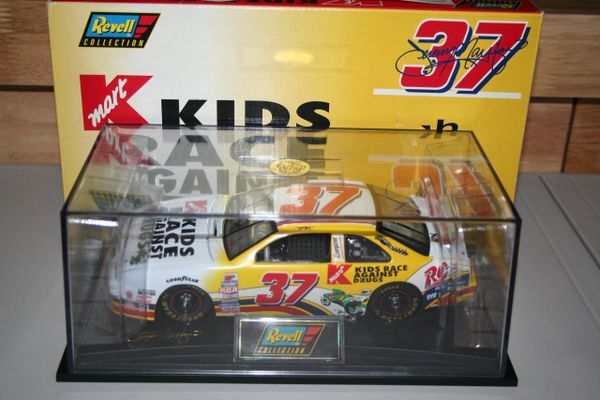 1997 Revell 1/24 #37 Kmart Kids Race Against Drugs Ford Tbird Jeremy Mayfield CWC