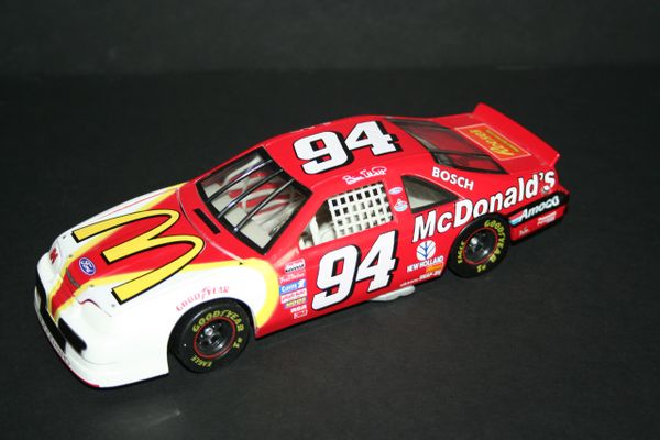 1996 Action 1/24 #94 McDonald's Ford Tbird Bill Elliott CWC LOOSE