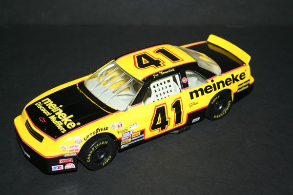 1994 Action 1/24 #41 MEINEKE Mufflers Chevy Lumina Joe Nemechek CWC LOOSE