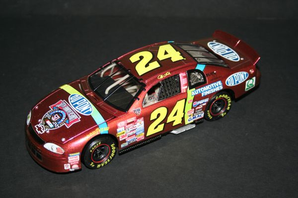 1998 RCCA 1/24 #24 Dupont Chromalusion Chevy MC Jeff Gordon CWB LOOSE