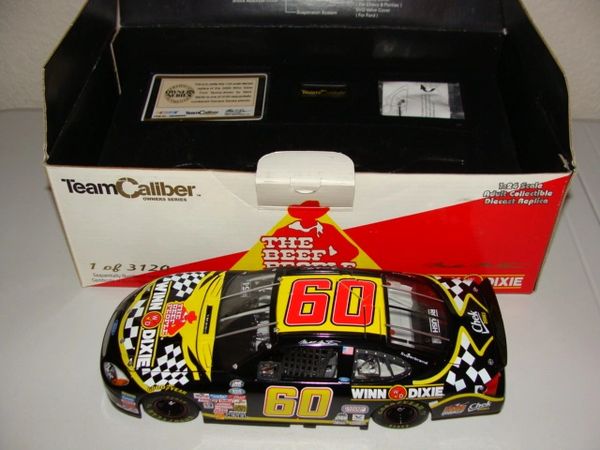 2000 TCO 1/24 #60 Winn Dixie "Checkered Flag" BGN Ford Taurus Mark Martin CWC