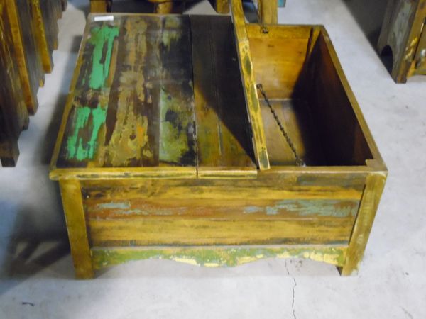 Lift Top Coffee Table - Reclaim Wood