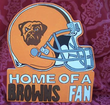 Cleveland Browns 47 in. NFL Wooden Porch Leaner Fan Sign