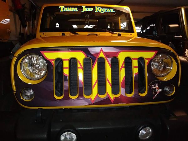 CLASSIC WONDER WOMAN Jeep Grill Skin