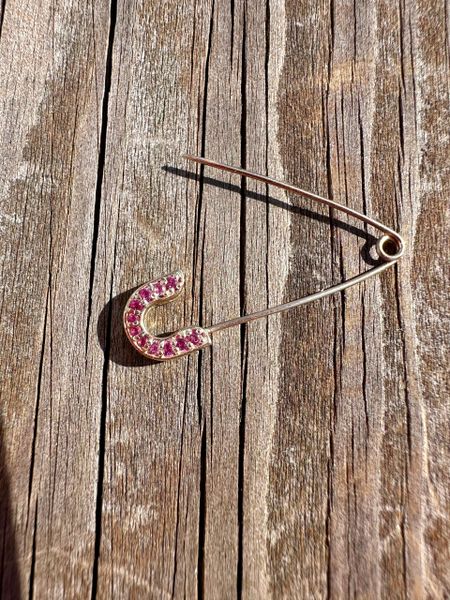 Pink Sapphire Gold Safety Pin Charm Holder