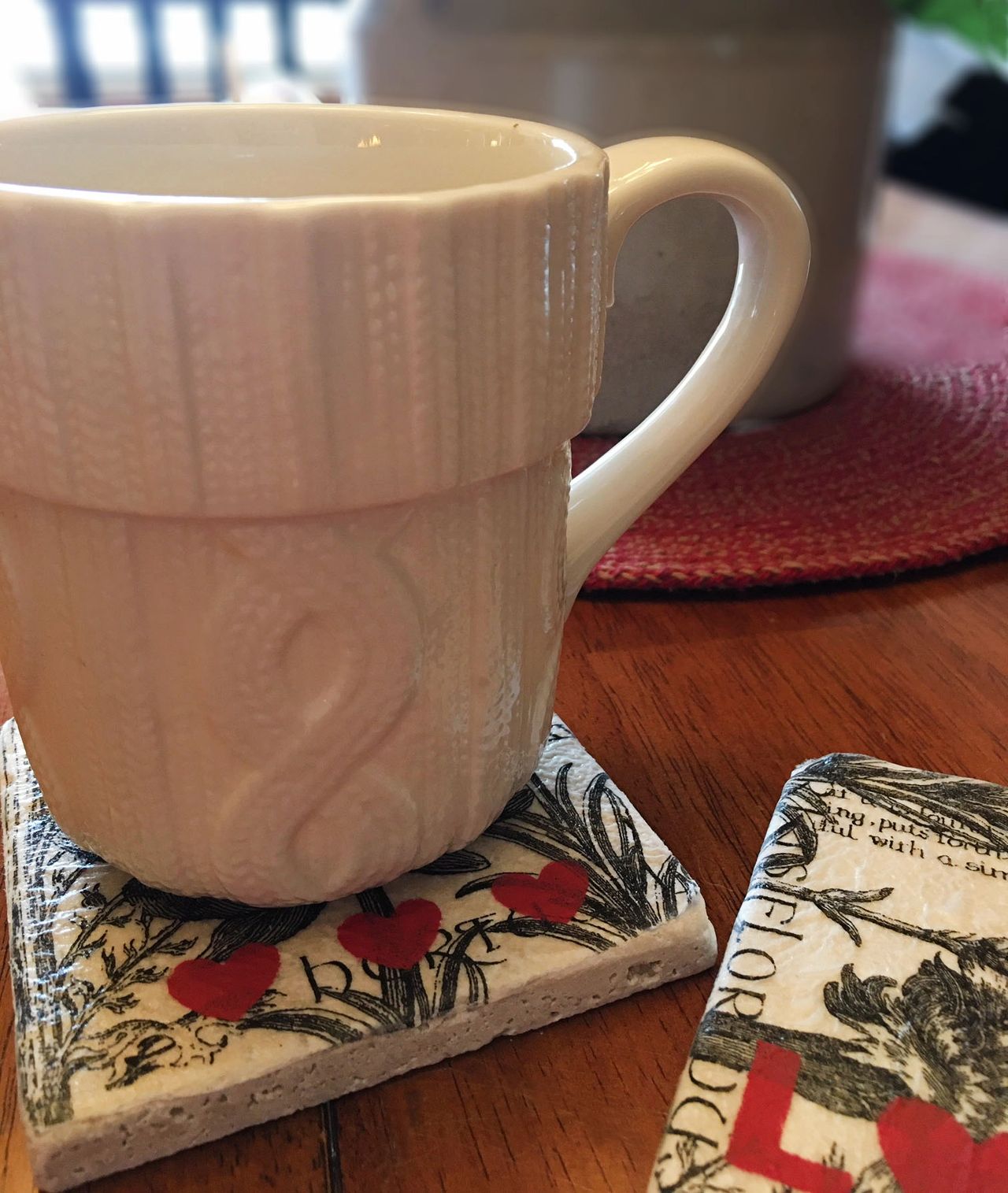 How to Make Coasters out of Ceramic Tiles and Napkins, Easy DIY