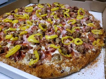 Pepperoni, ham, Italian sausage, yellow peppers