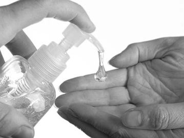 Sanitising hand gel