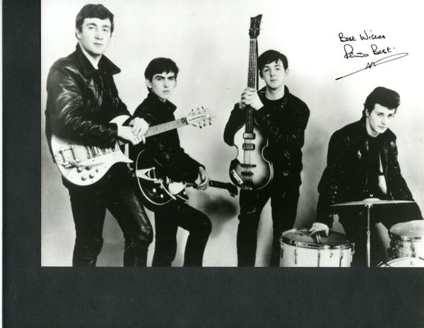 BEATLES: PETE BEST SIGNED 10 X 8 PHOTOGRAPH AS BEATLES MEMBER