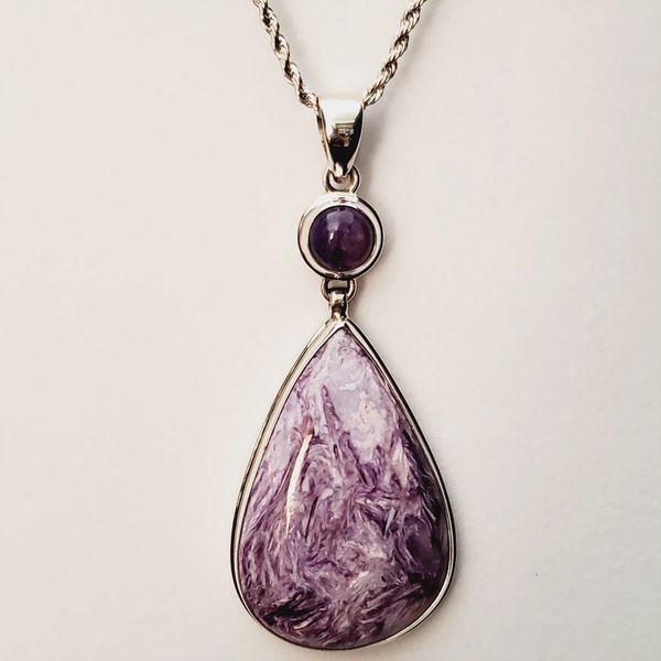 Purple Spiny Oyster Pendant in 925 Sterling Silver & 22