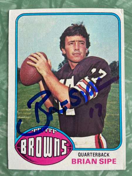 Football Autographs | AmericanSlappy.net