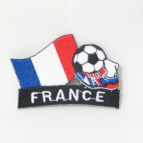 FRANCE FIFA SOCCER WORLD CUP , KICK COUNTRY FLAG EMBROIDERED IRON ON PATCH CREST BADGE .. SIZE : 2" x 1.75" INCHES .. NEW