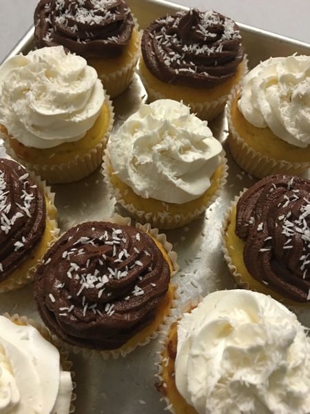 KETO COCONUT FLOUR CUPCAKES 1/2 DOZEN *IN STORE PICK UP ONLY