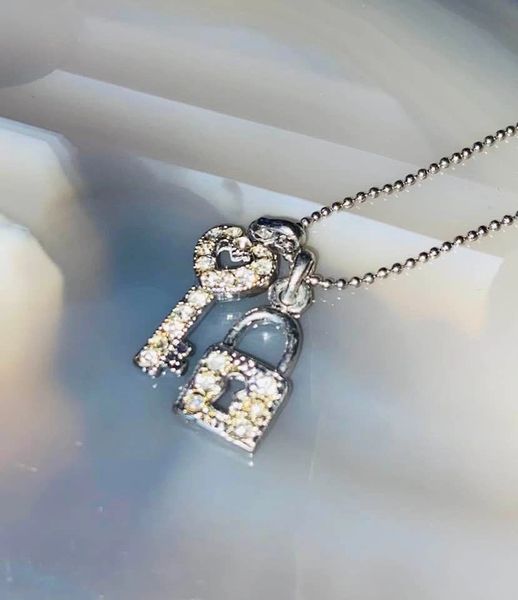 Full Moon Be A Star Spell! Possess Charm, Wit, Charisma and Allure - Lovely Lock and Key Pendant!