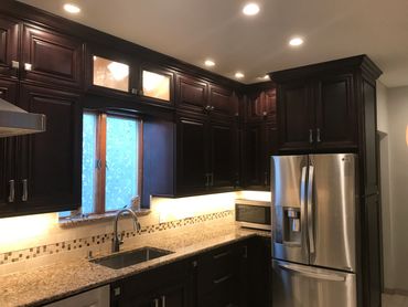 Bensonhurst kitchen sink and refrigerator view