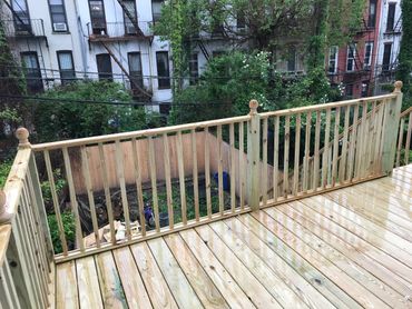 New construction deck railing