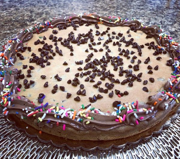 2 pound Cookie Pie: 12" Jumbo Cookie Pizza