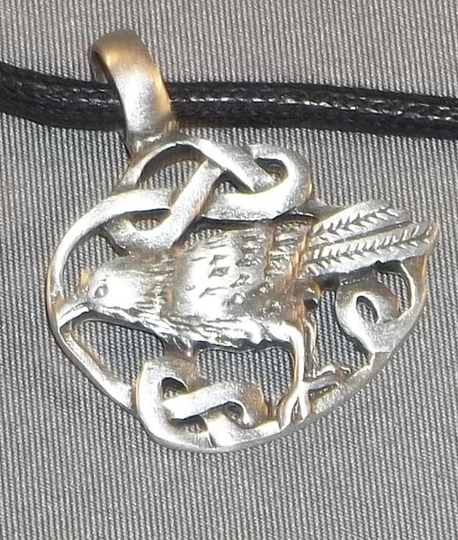 Celtic knot Raven Pewter on Neck Cord