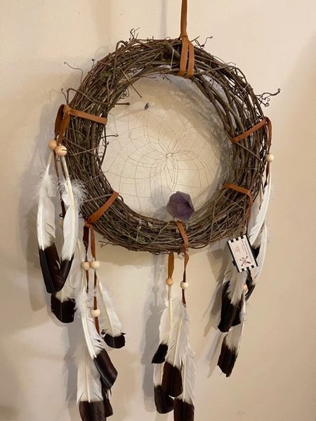 WHITE Grapevine Wreath with Dipped Feathers and Large Amethyst Point and Bead