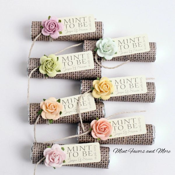 burlap wedding favor with mint rose