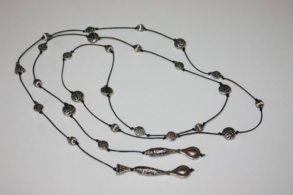 Black Leather Lariat Necklace with Silver Metal Beads