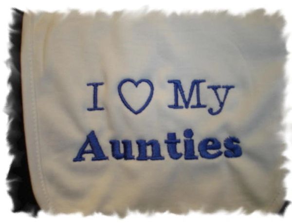I Heart My Aunties Baby Bib