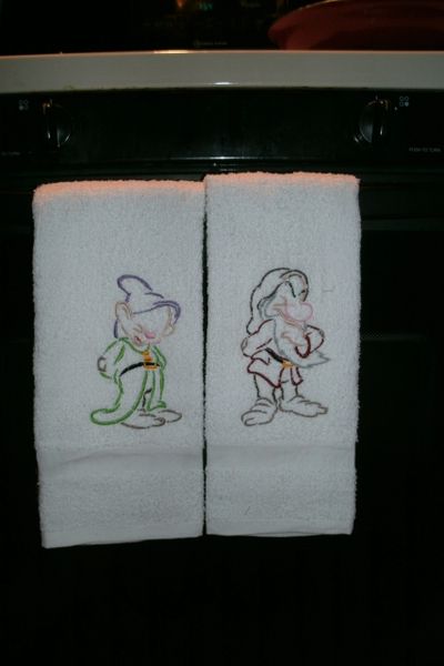 Snow White Dwarfs Sketch Kitchen Towels Hand Towels 2 piece set