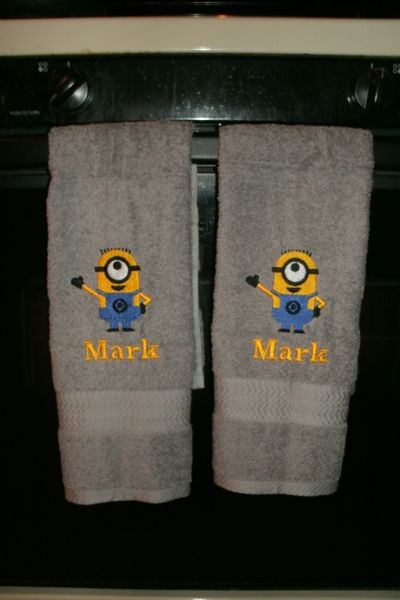 Minion waving Kitchen Towels Hand Towels 2 piece set