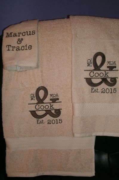 Mr & Mrs Ampersand Personalized Towel Set Wedding or Anniversary