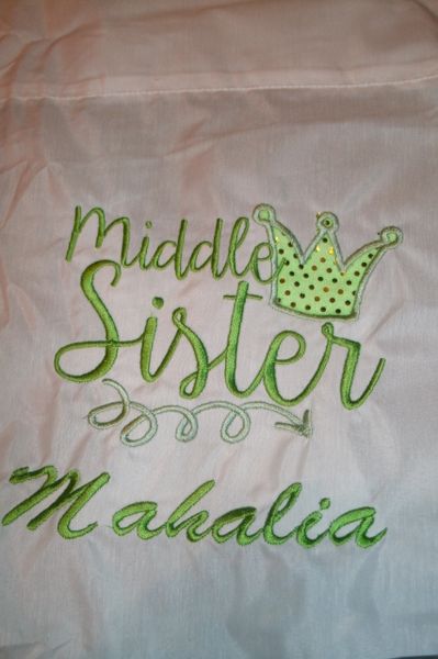 Princess Crown & Arrow Middle Sister Family Shirt