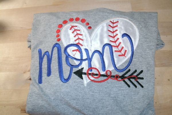 Baseball Mom heart Baseball Shirt