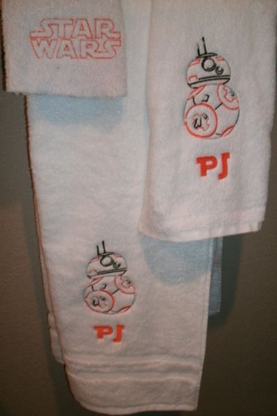 Star Wars BB8 Droid Sketch Personalized 3 piece Towel Set