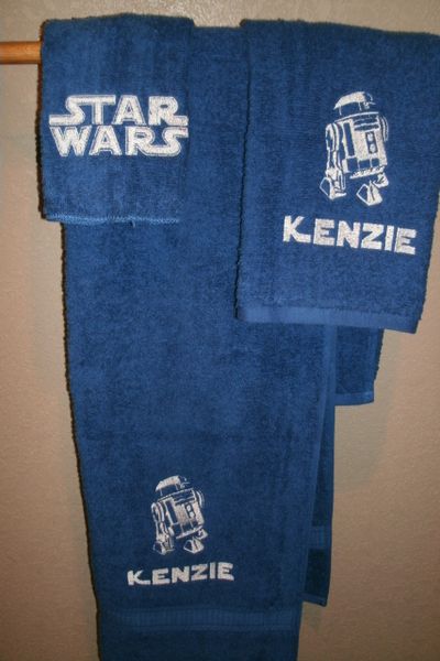 Star Wars R2D2 Droid Sketch Personalized 3 piece Towel Set
