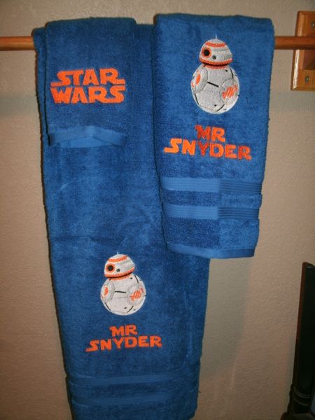 Star Wars BB8 Droid Personalized 3 piece Towel Set