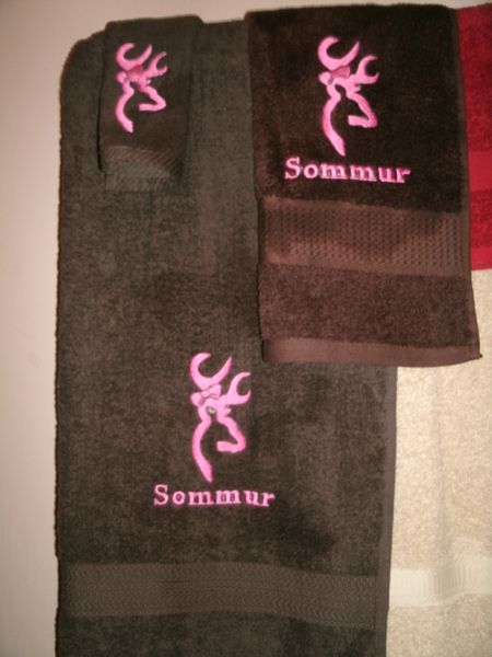 Browning Doe Deer Personalized 3 piece Towel Set