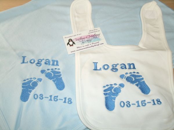 Baby Feet Name & Date Personalized Boy Baby Blanket & bib Combo