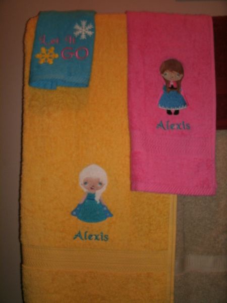 Frozen Princess Kids Personalized Towel Set